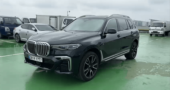 BMW X7 G07 40i